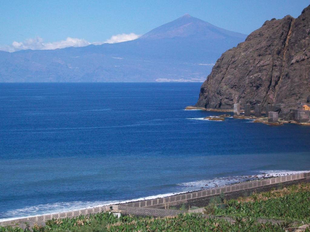 Finca Santa Catalina Hermigua Rum bild